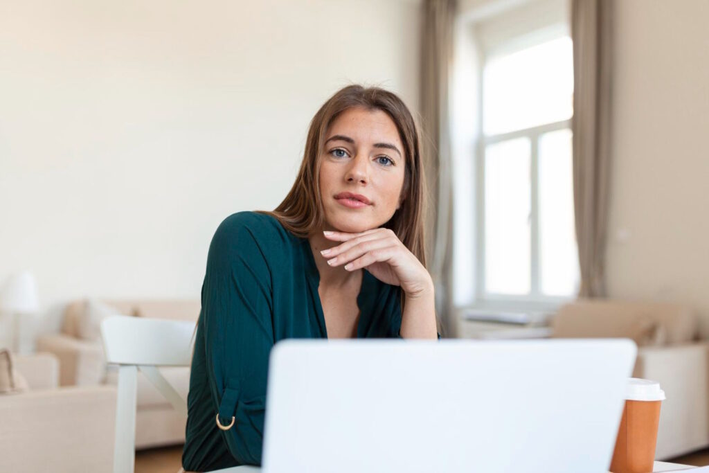 Tłumaczenie umów biznesowych jest niezwykle istotnym procesem w dzisiejszym globalnym środowisku biznesowym