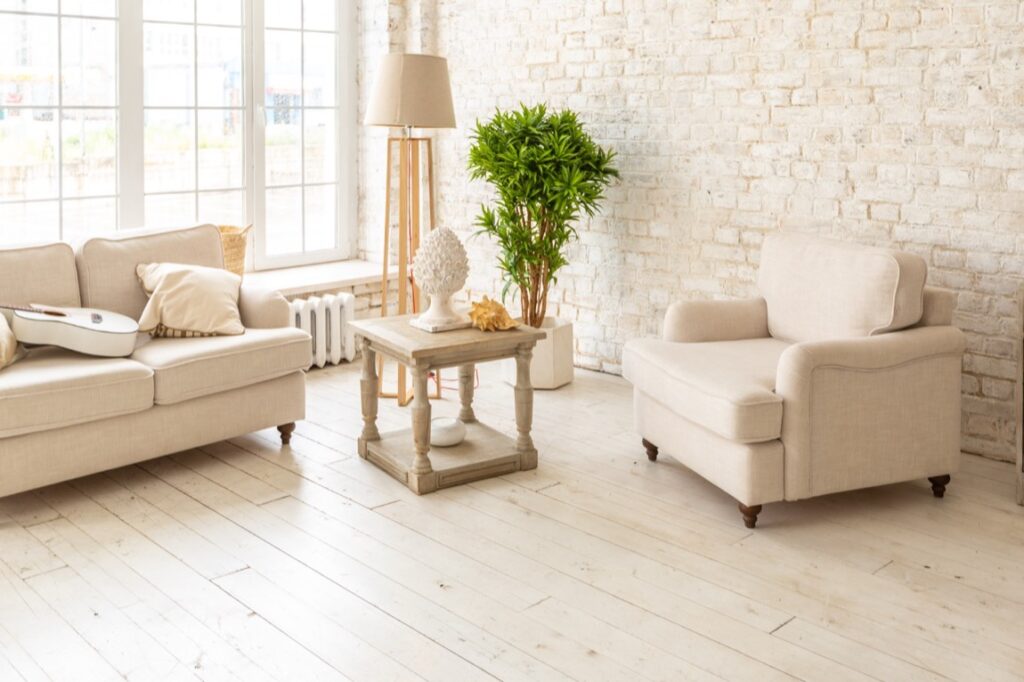 Choć zarówno OC lokatora, jak i OC właściciela mieszkania dotyczą ochrony odpowiedzialności cywilnej, istnieją między nimi znaczące różnice